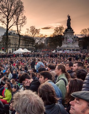 Nuit_Debout_-_Paris_-_41_mars_01