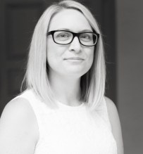 Holly+Headshot_2bw[2]